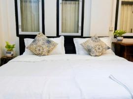 Brightness Villa, hotel a Battambang