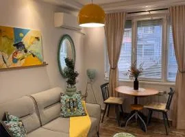 Just by Snow Sheep ApART-1 Bedroom Flat