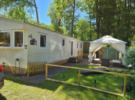 Mobile Home 5 stars Camping Nature Pool Family Child Dog: Mariënberg şehrinde bir otel