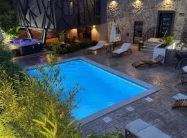 Villa 3QB - Split by Villas Guide