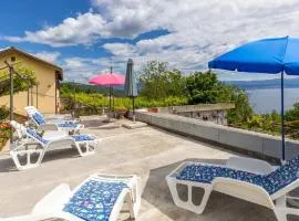 Holiday Home Secret Garden by Villas Guide