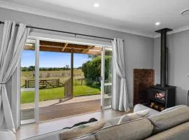 Weld Cottage - Sustainable lifestyle property
