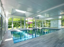 Novotel Senart Golf De Greenparc, hotel en Saint-Pierre-du-Perray