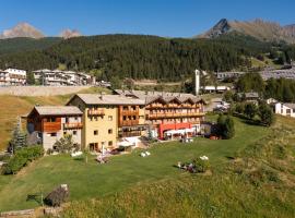 Hotel La Chance, hotell i Pila