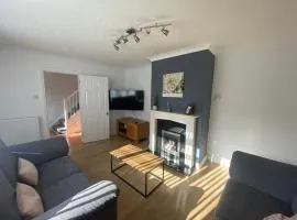 Convenient 3 bed home with parking in Basingstoke
