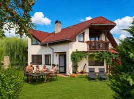 Clara Valis - Village House, hotel v destinácii Doľany