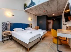 Art Queen Aparthotel