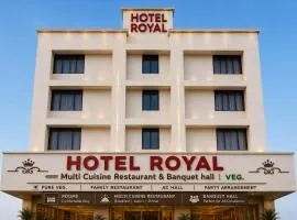 Royal Palace Hotel Surat Velanja