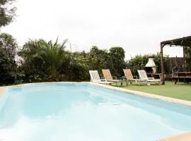 Villa Ramal con piscina AACC Pking