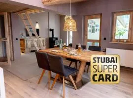 chalet atelier Luxuriöses Chalet mit alpinem Charme