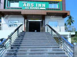 ARS INN and MINI HALL, hotell sihtkohas Tiruvallam