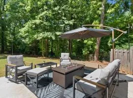 3BR Modern Home Near LakePoint, KSU, Lakes, Trails