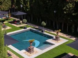 La Casa del Presidente Small Luxury Hotels