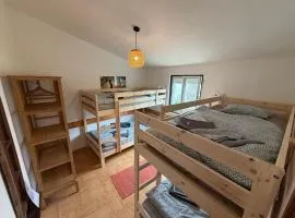 Algarve Surf House - Hostel for Hikers