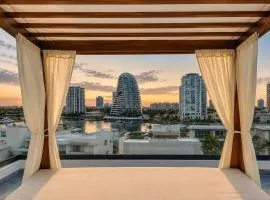 Luxury Retreat in Puerto Cancun with Rooftop Pool