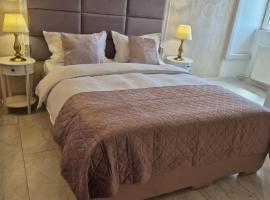 Pension Casablanca, hotel em Câmpina