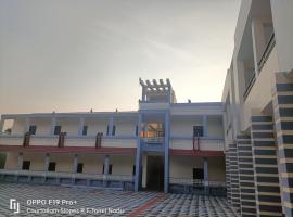 Kuttālam में, होटल SK Gardens Inn