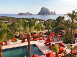 Petunia Ibiza, a Beaumier hotel, Hotel in Cala Vadella