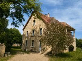 La Petite Noble
