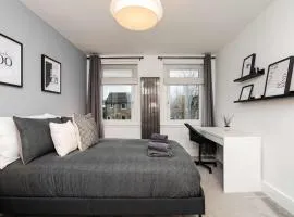 NR Edinburgh Airport & City Modern Home-Parking