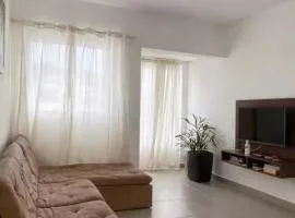 Sobrado em volta do lago