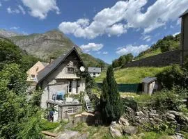 Maison et studio et jardin Gavarnie