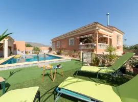Villa Mansa