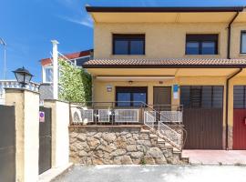 Chalet Pinara, hotel a El Barraco