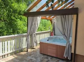 Apartment Jurček with jacuzzi & sauna
