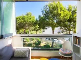 Sunny Home · Terraza & Piscina