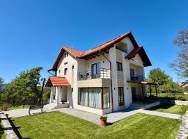 Casa Cențiu II