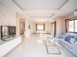 Pattaya Single Unit, Pattaya's Largest Villa Community