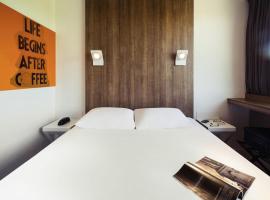 ibis Styles Niort Poitou Charentes, hotel em Vouillé