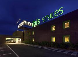 Hotel Ibis Styles Lleida Torrefarrera, hotelli kohteessa Lleida
