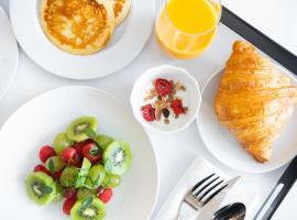 Holiday Inn Paris CDG Airport an IHG Hotel, hotel u Roasi an Fransu