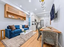 Casa Hotels Gerrard Brand New Suite