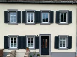 Beautiful farmhouse in Wittlich-Bombogen