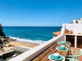 Azenhas do Mar Beach House