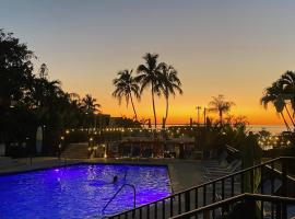 Moon Bay Condo, Paradise Found in Sunny Key Largo, Florida, hotel u gradu 'Key Largo'