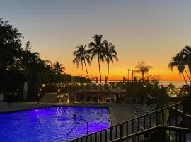 Moon Bay Condo, Paradise Found! Heated pool, boat slip, resort amenities and concierge services available!