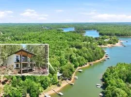 New Modern Lakefront Home on Lake Lanier with dock