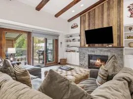 Lodge at Lionshead 403