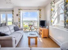 3 Bed in Shanklin oc-ic180