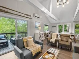TreeTop House- A Hillside 3Bed Retreat -Chalk Pond