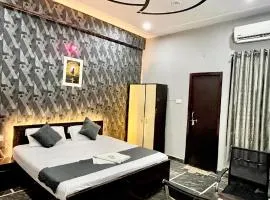 Hotel Madhav Inn