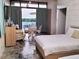 大樹舊鐵橋民宿