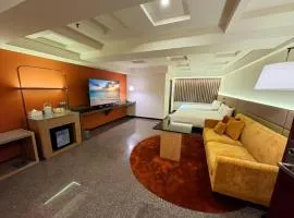 丰居一中 Via Garden Hotel