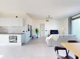 Fifth House - Nuovissime Suite in Marina Centro