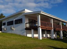 Reureu Ocean Vistas، فندق في آروتانغا
