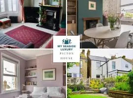 Picton House- 3 bed house with decking and garden, central Ramsgate